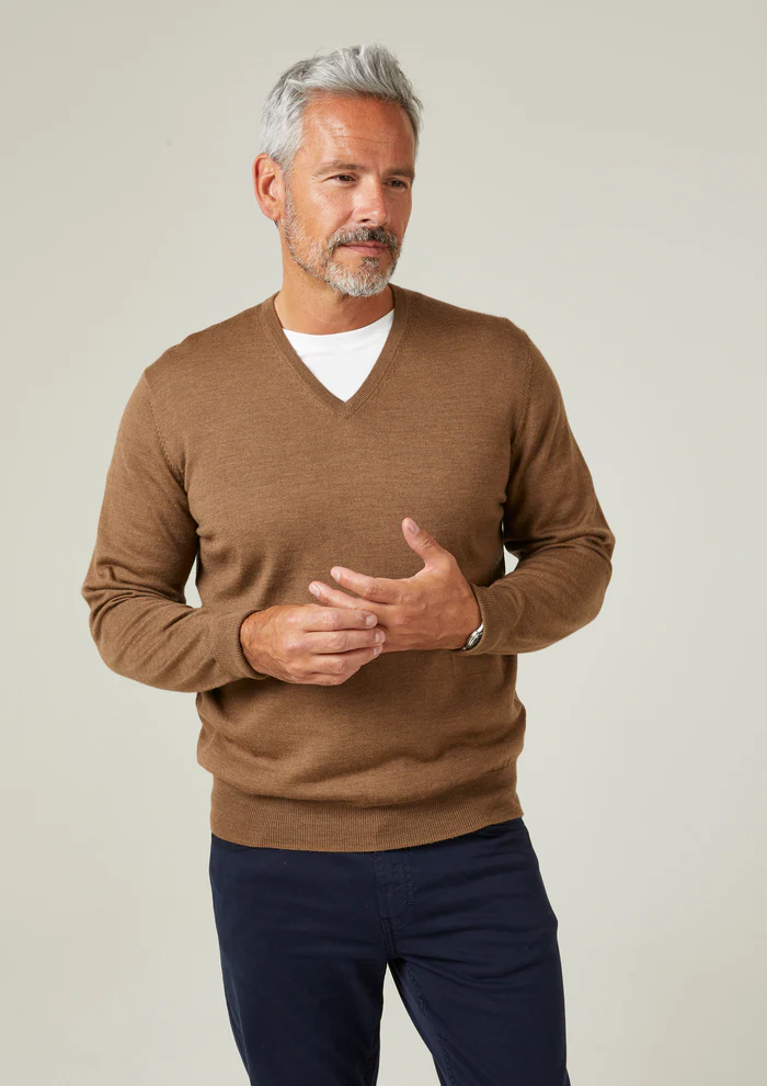 Merino wool v neck 2025 jumper mens
